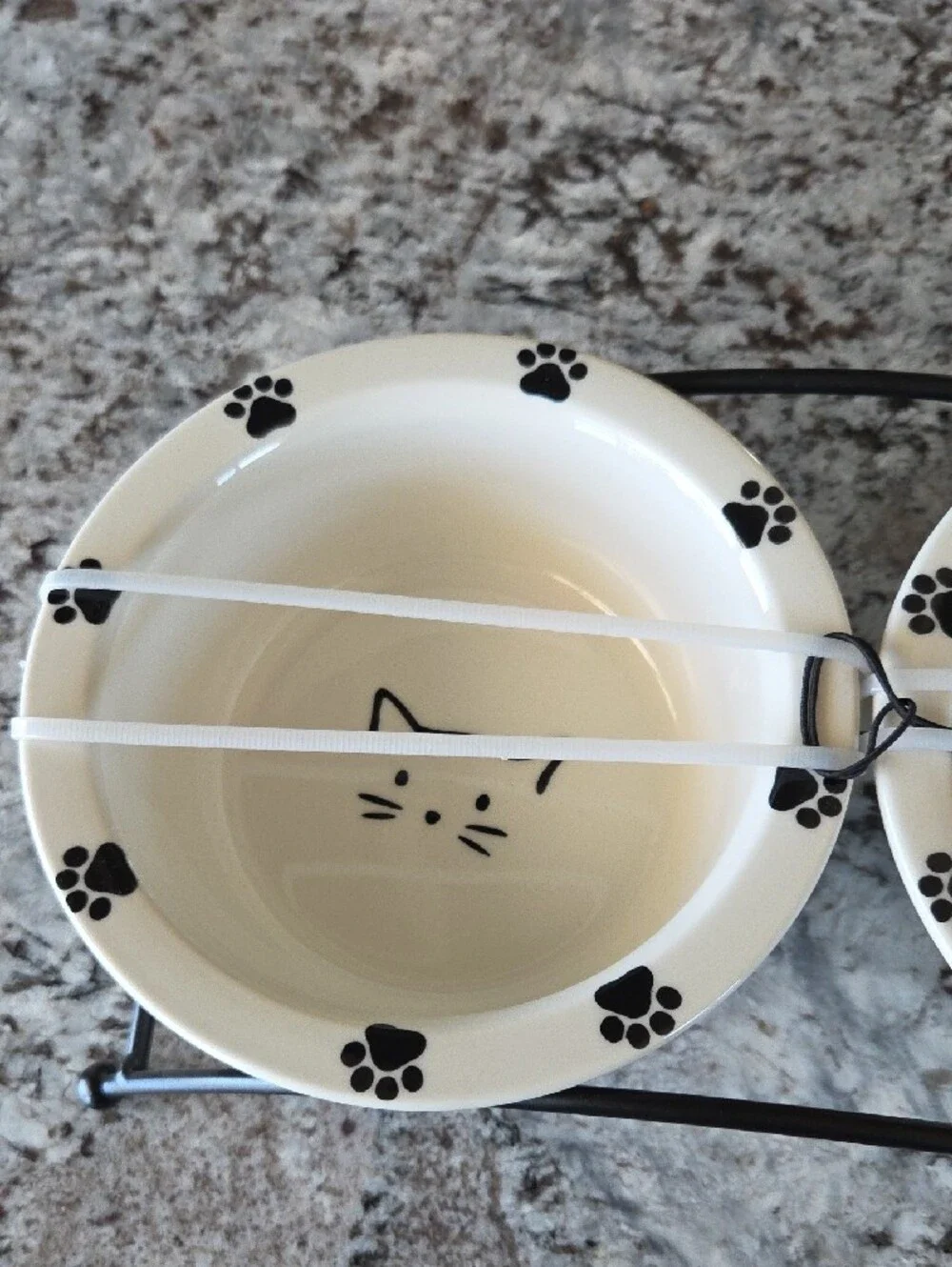 Signature Housewares Ceramic Cat Double Bowl Set
